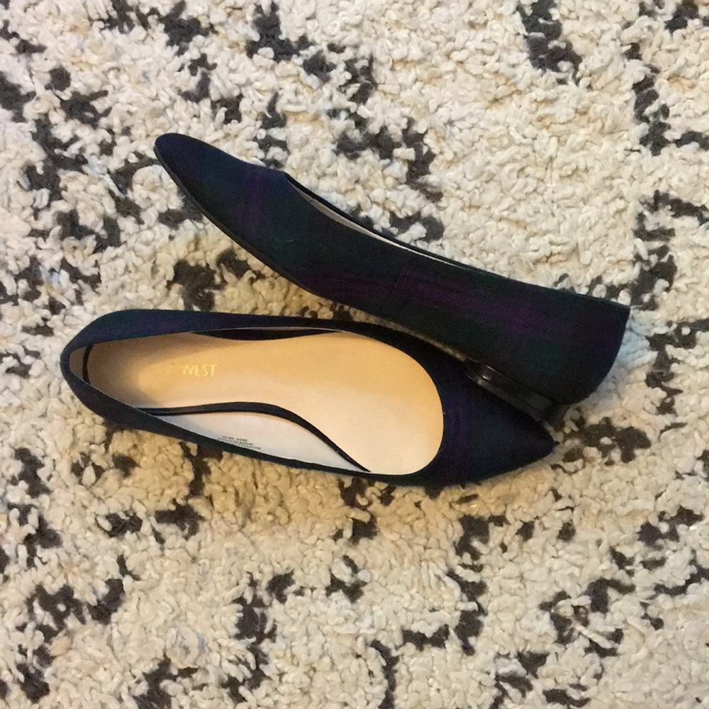Nine West plaid pointed flats